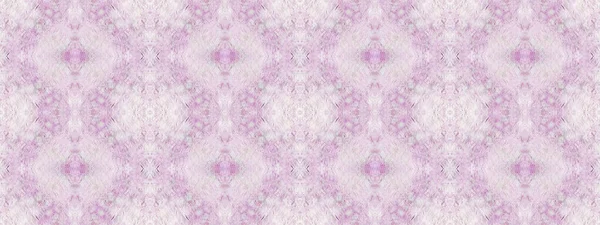 Mor Renkli Geometrik Desen. Su Boyası Geometrik Fırçası. Kusursuz Çizgili Boho Batik. Su Boyası Bohem Tekstili. Kabile Geometrik Batik. Soyut Ikat Mark. Kusursuz suluboya halı deseni