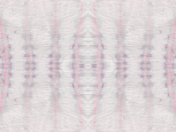 Kusursuz Spot 'u yıka. Kırmızı Menekşe Fırçası. Magenta Pembe Dikensiz Sünger. Coğrafi Kırmızı Kravat Boyası. Islak Gradyan Soyut Şekil. Tiedye Kova Akıcı Doku. Pembe kravat boyası. Pembe Mürekkep Deseni