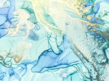 Altın Alkol Mürekkebi Mermeri. Mavi Yağlı Boya. Altın Su Renkli Mermer. Yeşil Mermer Suluboya. Metal Alkol Mürekkep Arkaplanı. Folil Oriental Arkaplan. Jeodot Zarif Parıltısı. Modern Soyut Şablon.