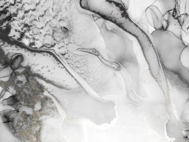 Altın Alkol Mürekkebi Mermeri. Pırıltılı Su Rengi Arkaplanı. Pembe mürekkep boyası. Gri Doğu Arkaplanı. Zarif Sıvı Düzeni. Pembe Su Rengi Tablosu. Gri Mermer Suluboya. Modern Soyut Resim.