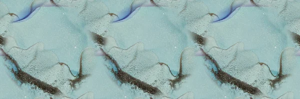 ゴールドアルコールインク大理石 光沢のあるアルコールインク水彩 白い水の色のキャンバス ブルーインクペイント 大理石の水彩画を描く 流体シームレスなテクスチャ 金の東洋の背景 豪華な抽象絵画 — ストック写真
