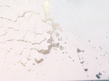 Folyo Alkol Mürekkebi Mermeri. Mavi Mermer Arkaplan. Pembe doğulu suluboya. Parlak Alkol Mürekkebi Arkaplanı. Lüks Su Rengi Tuvali. Altın yağlı boya. Hafif Zarif Parıltı. Lüks Soyut Ressamlık.