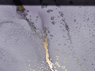 Mor Su Boyası Mermeri. Akıcı Zarif Parıltı. Mavi Sanat Boyası. Mavi Alkol Mürekkep Tablosu. Altın doğulu suluboya. Yeşil Su Rengi Arkaplanı. Pembe Mermer Arkaplan. Lüks Soyut Ressamlık.