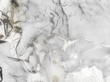 Parlak Alkol Mürekkebi Mermeri. Altın Su Rengi Suluboya. Gri Mermer Suluboya. Zarif Işık Parıltısı. Gri Soyut Özgeçmiş. Pembe Sanat Boyası. Gri Su Renk Tablosu. Modern Soyut Şablon.