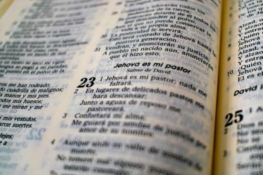 Jehovah benim İncil 'im, tam tersi.