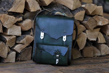 yeşil deri cüzdan sırt çantası 