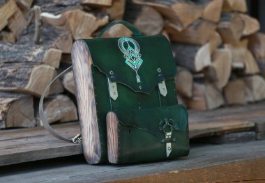 yeşil deri cüzdan sırt çantası 