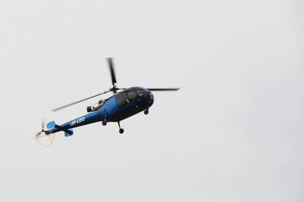 Nowoseliwka Gebiet Dnipropetrowsk Ukraine 2016 Flugshow Helikopter Der Luft Stunt — Stockfoto