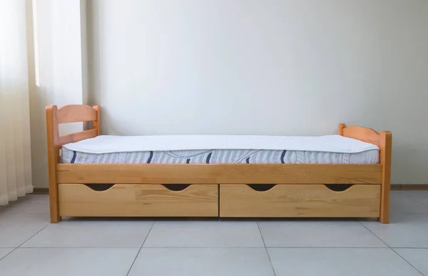 Single Wooden Bed Mattress Drawers —  Fotos de Stock