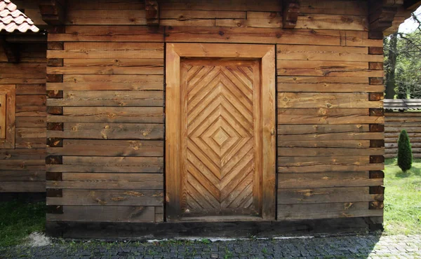 Closed Door Wooden Antique House — Fotografia de Stock