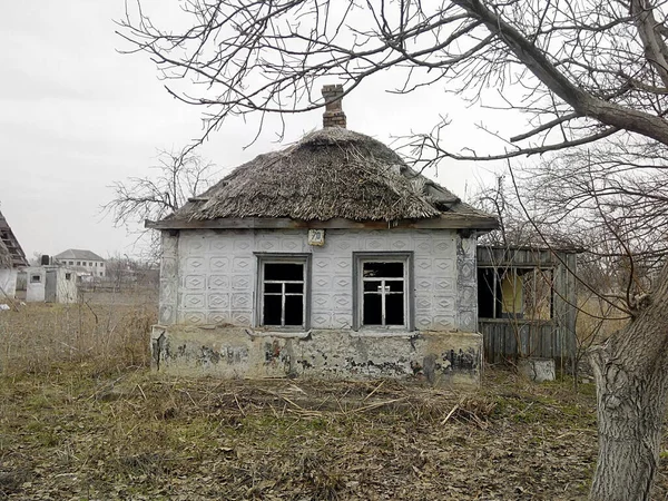 Old Abandoned Decaying House Village — Stok Foto