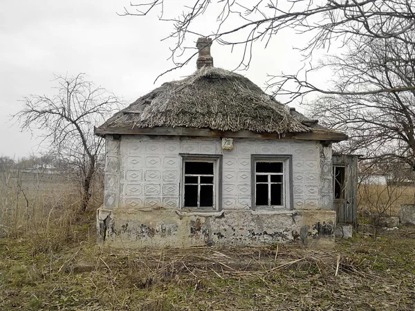 Old Abandoned Decaying House Village — Stok Foto