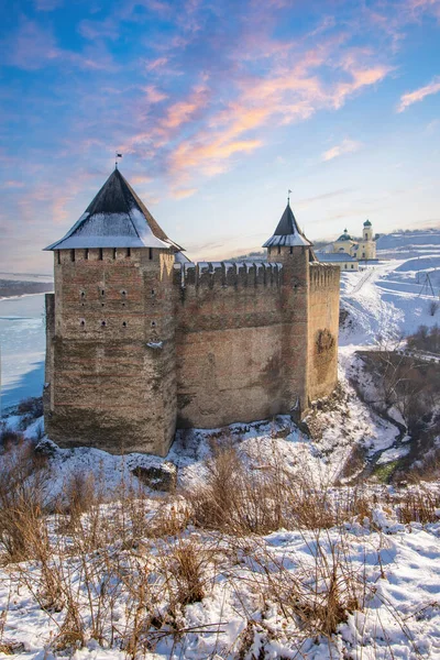 Γραφική Θέα Του Μεσαιωνικού Φρουρίου Κότιν Πρωί Του Χειμώνα Chernivtsi Royalty Free Φωτογραφίες Αρχείου