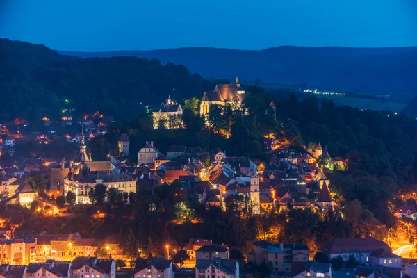 Vista Panorâmica Superior Pitoresca Cidade Velha Sighisoara Transilvânia Romênia Noite — Fotografia de Stock