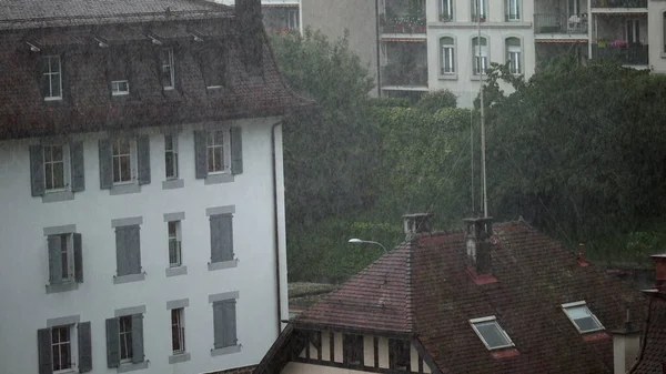 Falling Rain Switzerland Slow Motion Traditional City — Foto de Stock