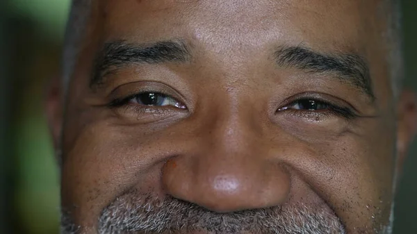 Brazilian Man Smiling Closeup Eyes Face — Stock Photo, Image