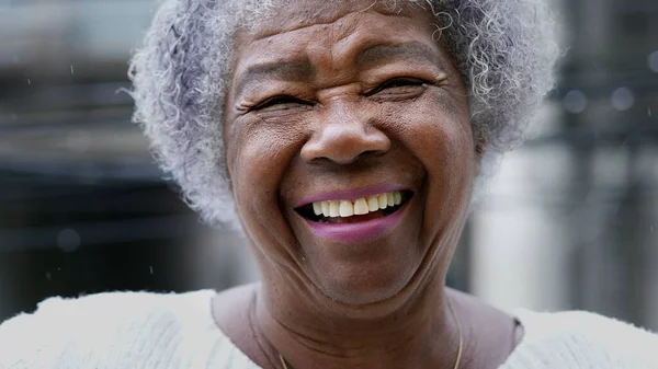 Joyful Older Black Woman Authentic Smile Real Happy Expression — Foto de Stock