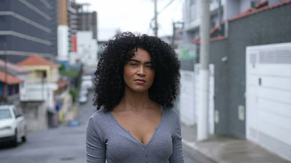 Confident Black Woman Standing Looking Camera — Stok fotoğraf