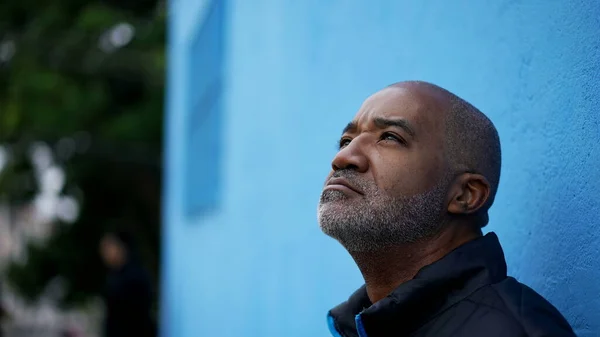 Pensive Black Senior Man Thinking Decision Standing Street — Fotografia de Stock