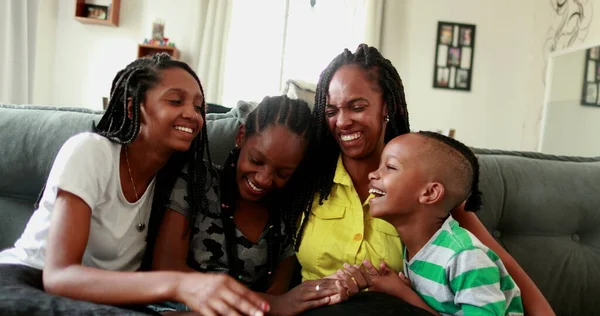 Black African Mother Teen Daughters Little Boy Son Together Home — Stock Photo, Image