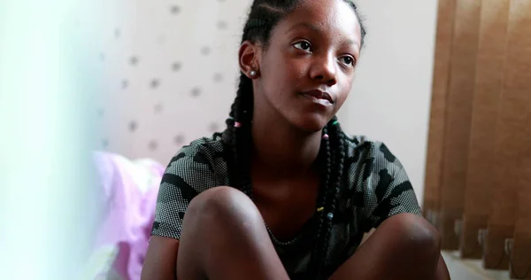 Pensive Black Teen Girl Child Thinking Thoughtful Sad Depressed Teenager — Zdjęcie stockowe