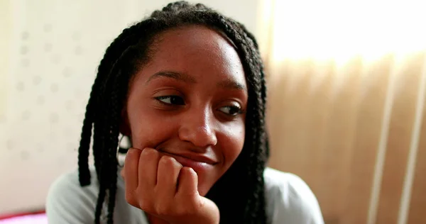 African Black Girl Feeling Regret Emotion Teenager Having Mixed Feelings — Zdjęcie stockowe