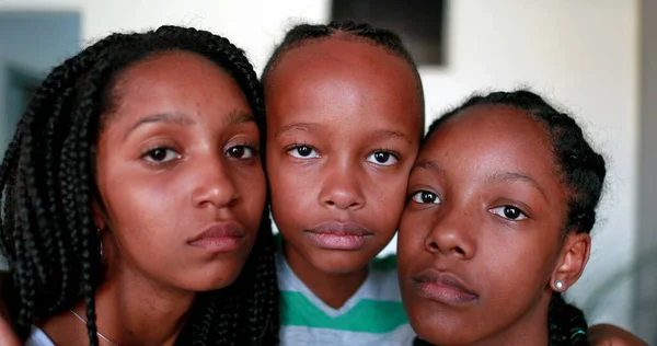 African American Kids Looking Camera Little Boy Teen Girls Mixed — ストック写真