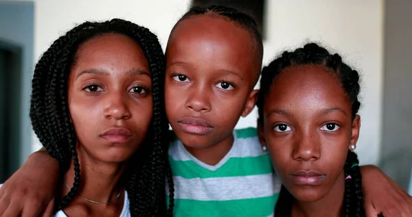 African American Kids Looking Camera Little Boy Teen Girls Mixed — Stockfoto