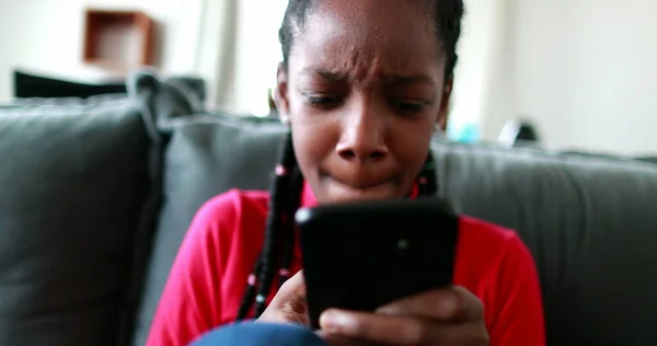 Adolescent Teen Black Girl Feeling Frstration Cellphone Device Anxious Mixed — 스톡 사진