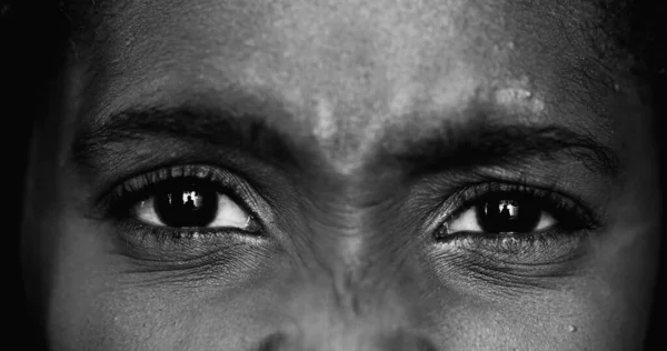 Upset Black Girl Macro Close Monochrome African Ethnicity Feel Anger — Stock Fotó