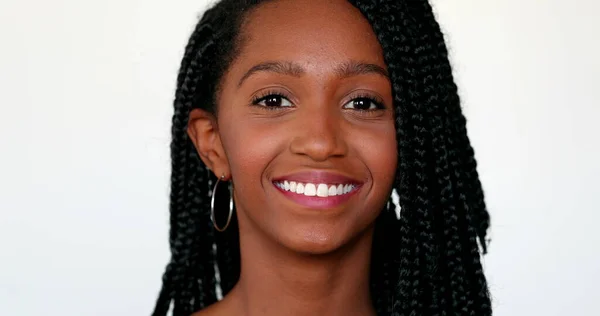 Pretty Black African Teen Girl Portrait Smiling Camera White Background — 图库照片