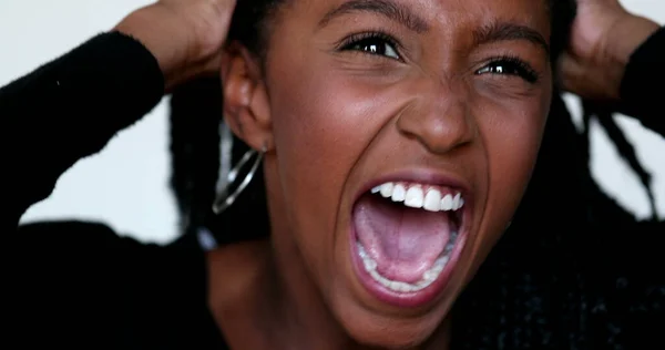 Angry Upset Teen Black Girl Yelling Camera — 스톡 사진
