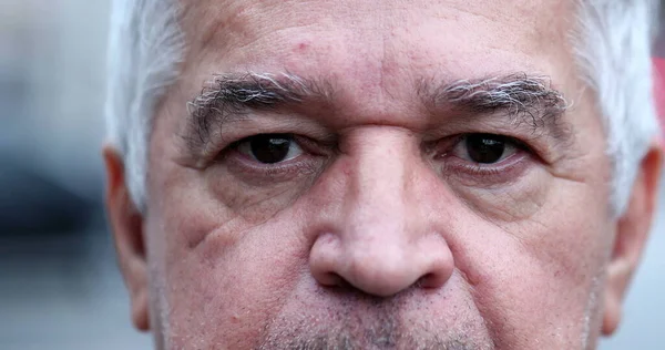 Wrinkled Middle Aged Man Close Eyes Staring Camera — Stock Photo, Image