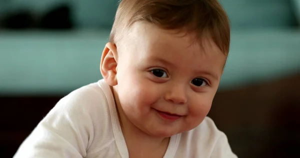 Bonito Bebê Doce Rosto Retrato Infantil Criança Feliz Criança — Fotografia de Stock