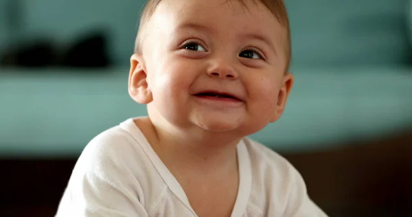 Krásná Sladká Dětská Dětská Portrétní Tvář Šťastné Batole Dítě — Stock fotografie