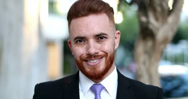Handsome Executive Business Man Smiling Camera Irish Redhead Looking Male — ストック写真