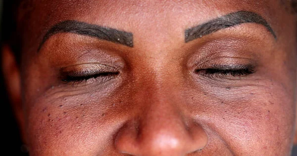 Black African Woman Closing Eyes 40S — Stok Foto