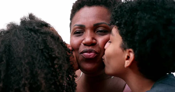 Children Kissing Mother Cheek African Mom Kids Affection Love Mixed — 스톡 사진