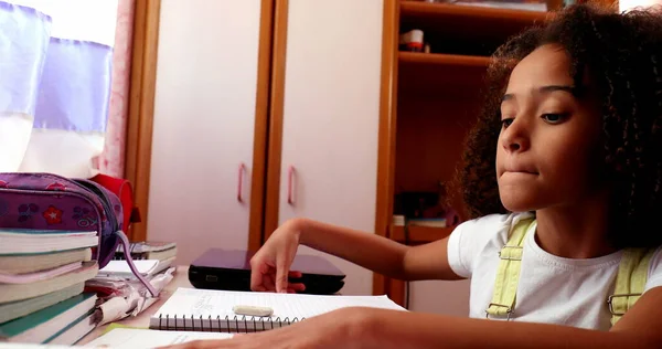 Child Studying Home Quarantine — Foto Stock