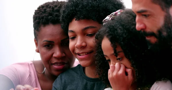 Happy Multiracial Family Using Smartphone — Foto Stock