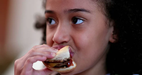 Little Girl Eating Burger Child Taking Bite Hamburger — Fotografia de Stock