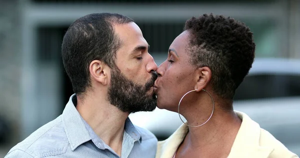 Interracial Couple Kissing Each Other African Wife Hispanic Husband Kiss — 图库照片