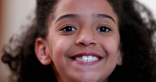 Mixed Race Little Girl Smiling Camera Child Portrait Smile — Stockfoto