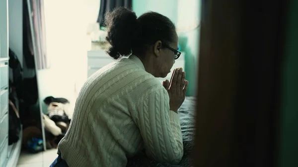 Older Woman Prayer Home Candid Person Having Hope Faith — Foto Stock