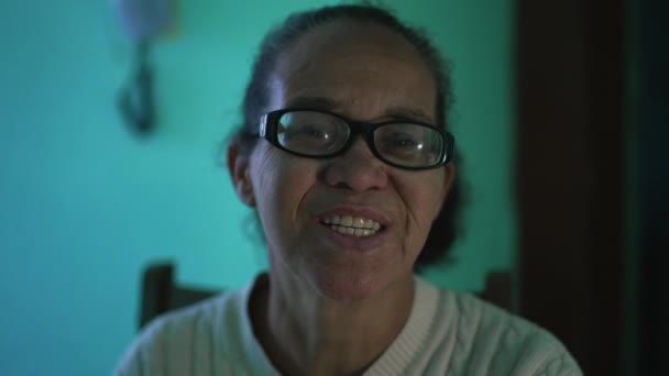 Portrait Senior Black African American Woman Smiling Camera Casual Real — Stock videók