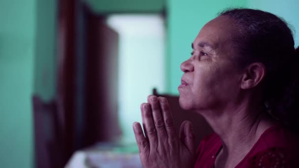 Faithful Senior Woman Praying God Home Spiritual Older Lady — стокове відео