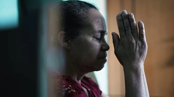 Contemplative South American Senior Woman Praying One Spiritual Older Lady — Φωτογραφία Αρχείου