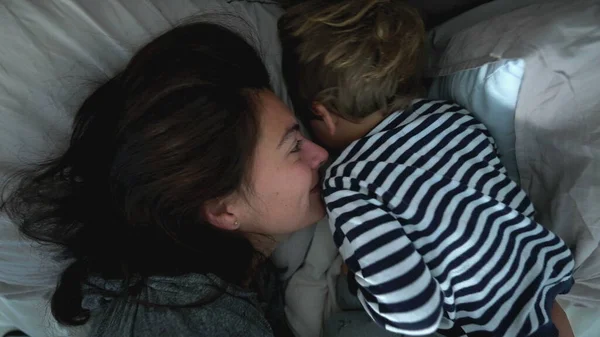 Mother Child Son Morning Bed Love Care Affection — Fotografie, imagine de stoc