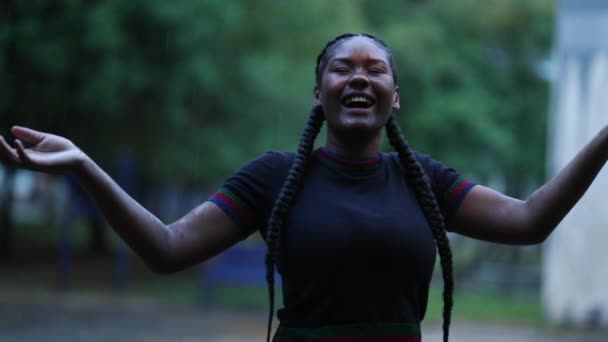 Happy African Girl Standing Outdoors Rain — Stock Video