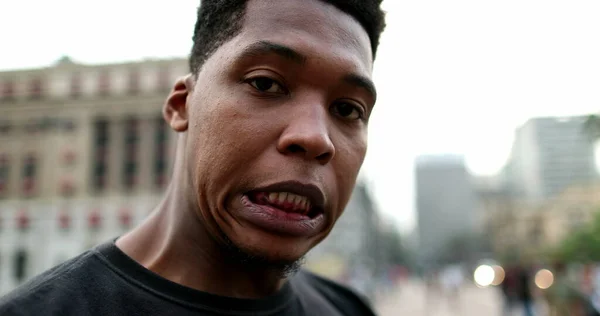 Black Man Holding Smartphone Device Reacting Bad News — Stock Photo, Image